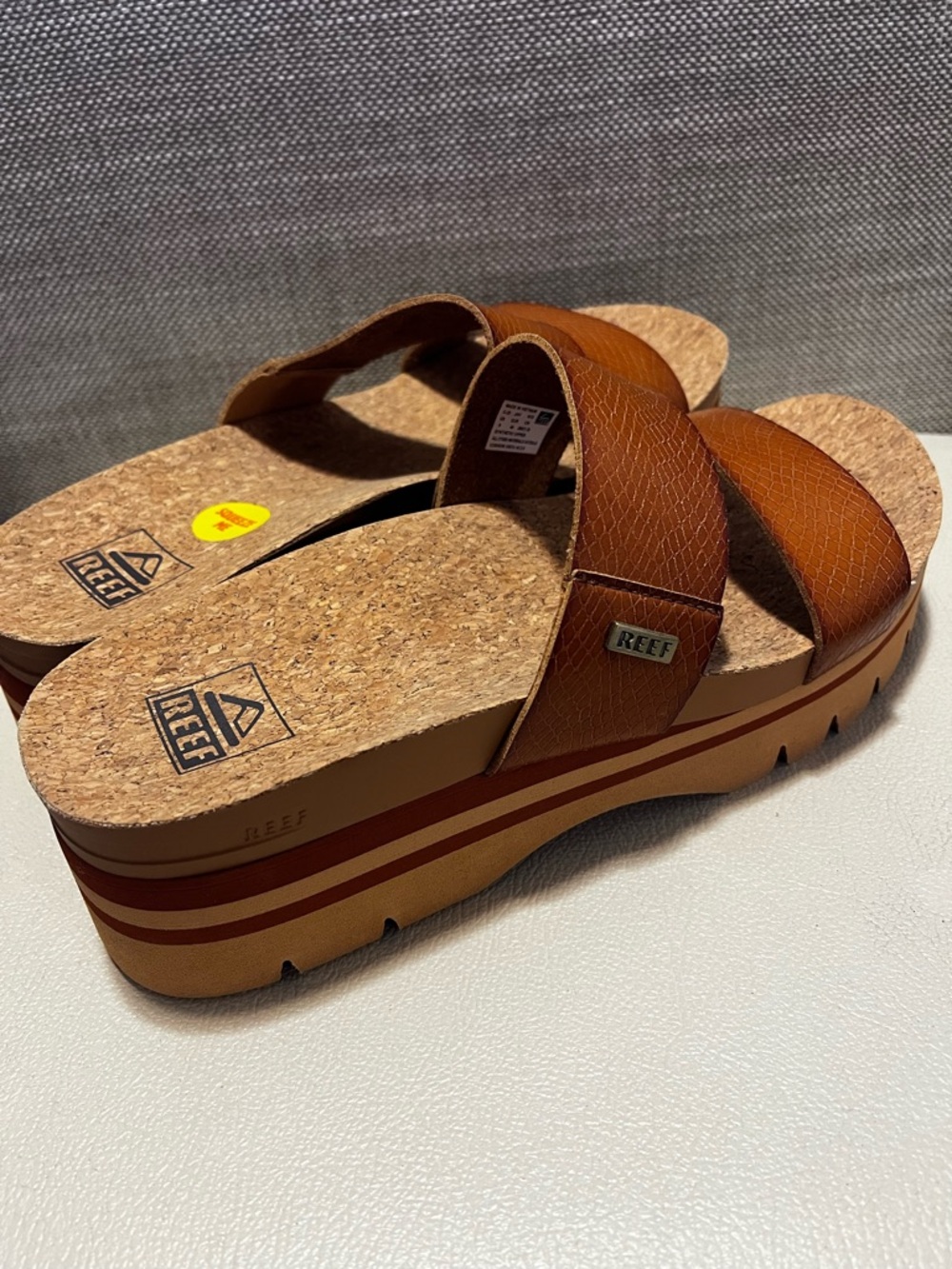 Reef Cushion Vista Higher Cognac Dual-Strap Platform Slide Women’s Size 9 - Picture 4 of 9